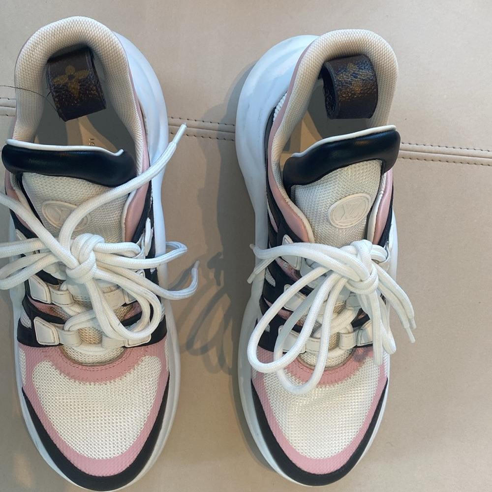 Louis Vuitton size 37 sneaks! Worn once. - Picture 5 of 6